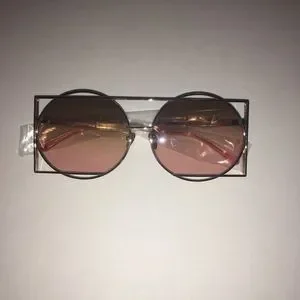 Wildfox | Accessories | Wildfox Turner Sunglasses | Poshmark display picture 2